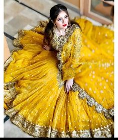 Ubtan Dress, Bridal Dresses 2022, Casual Bridal Dress, Bridal Mehndi Dresses, Best Aesthetic, Pakistani Formal Dresses