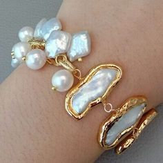 Premium Quality 8'' Freshwater White Biwa Keshi Pearl Potato Pearl Chain Bracelet, Jewelry Air Tawar, Diy Jewelry Display, Biwa Pearls, Pearl Necklace Designs, Kesha, Keshi Pearls, Pearl Chain, Gold Plated Chains, Baroque Pearls