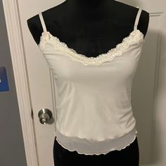 Forever 21 Tank Top. Size M. Nwot, Never Worn. No Damage White Casual Camisole For Night Out, Forever 21 Fitted Top With Lace Trim, Trendy Fitted Forever 21 Camisole, Fitted Forever 21 Tops With Lace Trim, Fitted Forever 21 Top With Lace Trim, Fitted Lace Trim Top From Forever 21, Lacy Tank Top, Rose Tank Top, Black Crop Top Tank