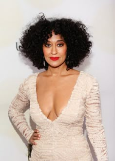 Tracee Ellis Ross Nicole Kirkland, Diva Hairstyles, Bad Women, Black Ish