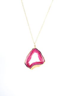 Geode necklace - druzy necklace - drusy - crystal necklace - A 22k gold lined magenta geode druzy on 14k gold filled chain Bohemian 14k Gold Filled Gemstone Necklaces, Unique Pink Wire Wrapped Necklaces, Unique Pink Wire-wrapped Necklaces, 14k Gold Filled Gemstone Pendant Necklace, Pink Agate Pendant Necklace, Unique Yellow Gold Wire Wrapped Necklaces, Unique Yellow Gold Wire Wrapped Necklace, Wire Wrapped Turquoise, Geode Necklace