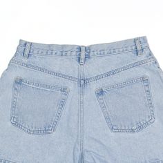 Item is in good used condition. > Size: S > Waist Size: 30" > Inside Leg: 3" > Rise: 13" > Hem: 12" 90s Style Washed Blue Denim Bottoms, 90s Straight Leg Denim Jean Shorts, 90s Denim Straight Leg Jean Shorts, 90s Denim Jean Shorts Straight Leg, 90s Style High Rise Denim Blue Cargo Jeans, 90s Style Cutoff Jeans In Denim Blue, 90s Style Blue Denim Cargo Jeans, 90s High Rise Denim Blue Cargo Jeans, 90s High Rise Denim Cargo Jeans