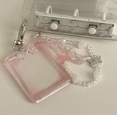 Toploader Keychain, Pc Holder Kpop, Cute Keychain Aesthetic, Hope Word Art, Pc Decoration, Pc Holder, Love Store, Baby Pink Aesthetic