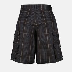 Short à carreaux Dior pour homme. Cotton Shorts For Men, Checkered Print, Long Cut, Shorts For Men, Check Pattern, Showcase Design, Cotton Shorts, In Style, Mens Shorts