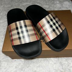 Black Slide With Beige Burberry Print - Comes With Shoe Bag And Still Has Tags. Size - Uk 5 Eur 38 Burberry Print, Pool Slide, Black Slides, Burberry Black, Burberry Shoes, Pool Slides, Black Tan, Black And Tan, Women's Shoes Sandals