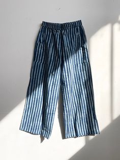 Light Pants, Bamboo Clothes, Natural Detergent, Cute Cardigans, Summer Pants, Vintage Tee, Cotton Pants, Woven Cotton, Vintage Tees