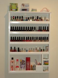 Highly functional, low-profile, wall hanging nail polish AND accessories organizor. Manicure Service, Makeup Organizing, Perfume Display, Perfume Organization, Diy Nail Polish