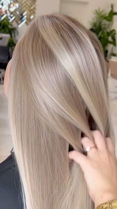 Perfect Blonde Hair, Bright Blonde Hair, Blonde Hair Transformations, Dyed Blonde Hair, Light Blonde Hair, Blonde Hairstyles