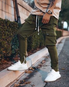 Mens Cargo Joggers Outfit, Khaki Joggers With Cargo Pockets For Streetwear, Military Cargo Style Pants For Streetwear, Olive Military Cargo Pants For Streetwear, Military Style Cargo Pants With Multiple Pockets For Streetwear, Utility Cargo Pants, Sporty Outfits Men, Khaki Cargo Pants