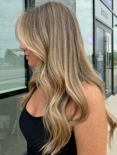 Cute Dirty Blonde Hair, Dirty Blonde Inspo Hair, Hair Dirty Blonde, Partial Highlights On Dirty Blonde Hair, Light Brien Hair With Blonde Highlights, Blonde Balage, Cool Dirty Blonde Hair, Lowlights And Highlights For Blondes, Dark Dirty Blonde Hair With Highlights