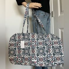 Vera Bradley Large Duffle Bag Lisbon Medallion Pattern Zip Closure Packable Two Exterior Pockets On The Sides 21.5” X 11” X 21.5” Two 34" Handles That Drop 15" Down To The Top Of The Bag White Rectangular Travel Bag For Shopping, White Tote Bag With Luggage Sleeve, White Duffle Bag With Removable Pouch For On-the-go, White Weekender Bag With Removable Pouch For On-the-go, White Satchel Weekender Bag For On-the-go, White Satchel Weekender Bag On-the-go, White On-the-go Weekender Satchel, White Shoulder Duffle Bag, White Rectangular Duffle Bag With Removable Pouch