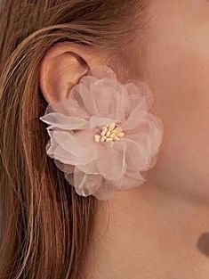 Fabric Flower Earrings Diy, Cloth Flowers Diy, Textile Jewelry Diy, Pink Earrings Studs, Diy Flower Earrings, Diy Fabric Earrings, Fabric Flower Earrings, Cloth Earrings, Flower Earrings Diy