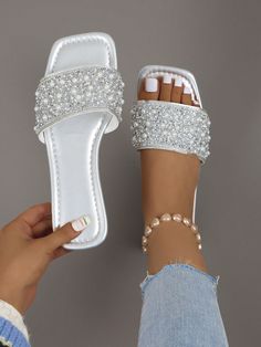 Silver Glamorous Collar   Plain  Embellished   Women Shoes Beach Vacation Shoes, Brown Mary Janes, Zapatos Mary Jane, Women Flat Sandals, Vacation Shoes, Rhinestone Flats, Outdoor Slippers, Beach Slippers, Jairzinho