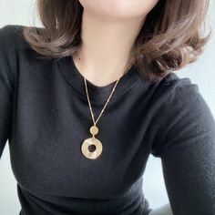 ❤️HAPPY HOLIDAY SALE❤️ ▪️30% OFF -up to 60% OFF on select items ▪️Free Shipping Over $35 (USA domestic only) [ Modern Circle Pendant Necklace]  : Textured modern pendant necklace in short necklace. Bauble Sky modern necklace is a Must-have Item for your Special Day and Everyday!  ♥Chain Length :20" + 3" (EXT) ♥Pendant size -Small circle:  1/2" (13mm) -Large circle:  1 3/8" (35mm) ♥Material & Color [GOLD]: Gold plated brass metals. ♥Bauble Sky fashion costume jewelry are highly stylized and fashi Gold Circle Necklace, Modern Necklace, Small Circle, Circle Pendant Necklace, Gold Circle, Necklace Minimalist, Everyday Necklace, Geometric Necklace, Modern Necklaces