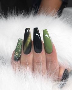 Green Nails Coffin Shape, Green Nails Coffin, Nails Coffin Shape, Occasion Nails, Blue Coffin Nails, Glitter Manicure, Pedicure Manicure, Coffin Shape