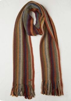 Autumn Scarf Aesthetic, Winter Accessories Aesthetic, Scarfs Aestethic, Aesthetic Scarf, Colourful Scarf, Thanksgiving Hairstyles, Scarf Aesthetic, Autumn Scarf