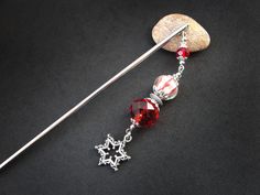 * Stick type: see last photo, also info below * Pendant length: 9cm / 3.7" * Bead type: glass crystals, lampwork * Bead size: 8mm, 12mm, 16mm / 0.32", 0.47" and 0.63" * Stick type: alloy metal * Metal elements color: antique silver > Metal stick [short] - 12.5cm / 4.9" > Metal stick [long] - 15cm / 5.9" > Wooden stick - 17.7cm / 7" ✿ SHIPPING INFO ► All parcels are shipped via Polish Post as PRIORITY AIRMAIL WITH TRACKING NUMBER* and will be delivered through your national post. (Tracking is not Geisha Hair, Asian Hair, Crystal Hair, Hair Ornaments, Hair Sticks, Lampwork Beads, Hair Jewelry, Hair Pins, Antique Silver