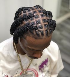 Dread Head Styles Men, Dread Designs For Men, Locks Styles For Men Dreadlocks, Locs Hairstyles For Men With Fade, Dreadlock Styles For Short Hair, Quick Dread Styles Men, Locs Designs For Men, Short Hair Twist Styles Men