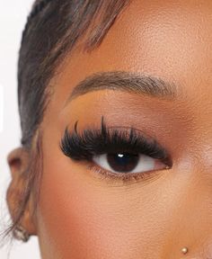 Tut Makeup, Aesthetic Makeup Looks, Lash Map, Lash Sets, Brown Skin Makeup