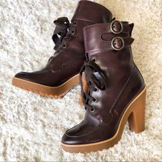 These Shoes Are Super Comfy Because Of Their Thick Rubber Platform. Burgundy Color. Excellent Pre-Loved Condition. Marc Jacobs Shoes, Burgundy Color, Timberland Boots, Lace Up Boots, Marc Jacobs, Combat Boots, Shoe Laces, Lace Up, Women Shoes