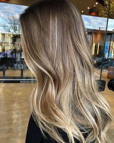 Dirty Blonde Balayage, Rambut Brunette, Dirty Blonde Hair, Balayage Hair Blonde, Blonde Hair Looks, Brown Blonde Hair, Dirty Blonde, Long Blonde