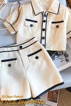 Western Style Outfits, Short Suit, Moda Fashion, Western Fashion, Suits For Women, Short Sleeves Tops, Style Me, Fashion Outfits, Dresses