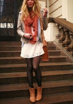 fall. Bohemian Outfit, Outfit Boho, Bohol, Looks Street Style, Tights Outfit, Skirt Outfit, Winter Mode, Looks Chic, Looks Style