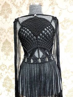 Luxury Tasseled Dress For Festivals, Luxury Macrame Dresses For Festivals, Luxury Black Dress For Festivals, Dress On Beach, Bridesmaid Dress Beach, Macrame Wedding Dress, Macrame Dresses, Macrame Fashion, Rope Dress