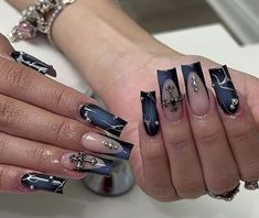 Y3k Nail Ideas, 111 Nails Design, Sept 2024 Nails, Black And Navy Blue Nails, Evanescence Nails, Rap Concert Nails Ideas, Dark Color Nails Design, Blue And Black Nail Ideas, Black And Blue Nails Acrylic