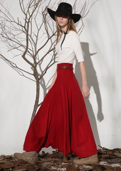 "Wearing this womens red vintage style, you'll look sweeter than a slice of your favorite pie in this pleated A-line maxi linen skirt. Its red color and swing silhouette hold timeless appear. Crafted with soft linen fabric, featuring a swing shape which falls down to the ankle , belt loops to add your own matching belt , This is going to be your go-to skirt when you can't think what else to wear. DETAILS: * 50% linen,50% cotton * No lining * No pockets * Zipper closure * Flared maxi skirt * Belt Maxi Linen Skirt, Long Hippie Skirts, Red Tulle Skirt, Tulle Wedding Skirt, Goth Skirt, Flare Maxi Skirt, Skirt Linen, Skirt A Line, Ball Skirt