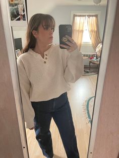 Comfy Outfit | Outfit Inspiration | Sweater | Mom Jeans | Bangs | Cozy Comfy Outfit, Daily Outfits, Bangs, Mom Jeans