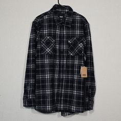 Vans Plaid Flannel Button Down Shirt Jacket Black Mens Classic Fit Xl Black Flannel Button-up Outerwear, Winter Streetwear Button-up Shirt, Winter Streetwear Shirt With Button Closure, Long Sleeve Shirt With Snap Buttons For Streetwear, Black Flannel Long Sleeve Outerwear, Black Long Sleeve Flannel Outerwear, Fall Streetwear Shirt With Button Closure, Streetwear Button-up Shacket, Streetwear Long Sleeve Shacket With Snap Buttons