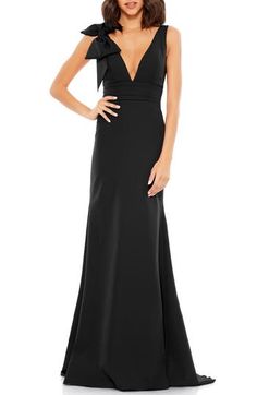 Mac Duggal Dress, Deep V Neck Dress, Mac Duggal Dresses, Elegant Prom Dresses, Perfect Prom Dress, Mac Duggal, Long Black Dress, A Line Gown