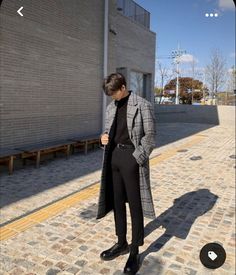 Korean Street Fashion Men, Kore Ulzzang, Korean Mens Fashion, Asian Men Fashion, Men Stylish Dress, Korean Boys, Mens Outfit Inspiration, Mens Fashion Streetwear