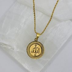 18K gold stainless steel necklace. The word “Allah” means The God in the Arabic language Muslims believe Allah to be The One, and Only God Almighty. *Out of respect for the religion, do not wear in the bathroom.* Fuchsia Necklace, Lavender Necklace, Arabic Necklace, Arabic Jewelry, Spiritual Necklace, Buddha Necklace, Gemstone Earrings Gold, Almighty God, Jade Earrings