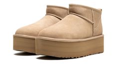 Classic Ultra Mini Platform WMNS 1135092 SAN Uggs Mini, Buty Ugg, Mid Jordan 1, Sand Shoes, Ugg Ultra Mini, All Jordans, Converse Run Star Hike, Ugg Classic Ultra Mini, Ugg Mini