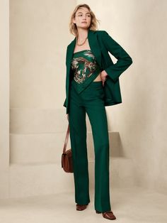 Lido Straight Wool Pant | Banana Republic Forest Emerald Green, Wardrobe Revamp, Party Attire, Pant Suits, Style Goals, Smart Business, Scarf Shirt, Green Suit, Green Pants