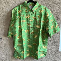 Brand New With Tags Trader Joe’s Reyn Spooner 2007 Xl Mens Aloha Button Down Shirt 100% Cotton “Hula Hula” Fitted Green Collared Camp Shirt, Fitted Green Button-up Short Sleeve Shirt, Green Camp Shirt With Buttons For Spring, Spring Green Camp Shirt With Buttons, Fitted Green Shirt With Camp Collar, Casual Green Fitted Short Sleeve Shirt, Casual Fitted Green Short Sleeve Shirt, Green Fitted Casual Short Sleeve Shirt, Green Camp Shirt With Buttons And Camp Collar