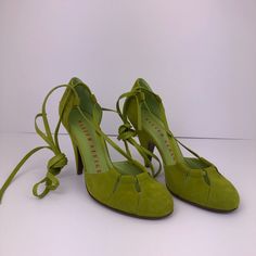 Walter Steiger Chartreuse Suede Lace Up Pumps Nwob, Euc, Almond Toe Walter Steiger, Suede Lace, Green Yellow, Shoes Women Heels, Almond, Shoes Heels, Pumps, Lace Up, Women Shoes