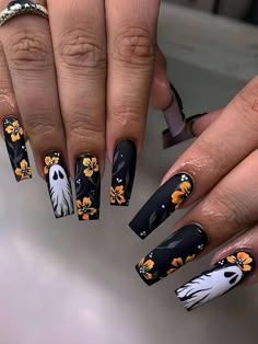 Negro  Collar  ABS  Uñas de Color Embellished Unghie Sfumate, Fake Nails Long, Spooky Nails, Nagellack Trends, Halloween Press On Nails, Long Press On Nails, Board Panda, Panda Panda, Nails Halloween