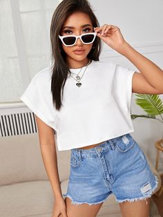 Batwing Sleeve Solid Crop Top White Casual  Cap Sleeve Fabric Plain  Non-Stretch Summer Women Clothing, size features are:Bust: ,Length: ,Sleeve Length: Batwing Crop Top, Shein Wishlist, Solid Crop Top, Top Summer Outfits, Oversized Crop Top, Batwing Sleeve Top, Casual Cap, Crop T Shirt, Women T Shirts