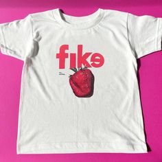 a tee for all your favorite artists ✨ shop artist baby tees and more at https://www.cocoschains.com/ #etsy #smallbusiness #babytee #fashion #aesthetic #outfit Dominic Fike Poster, Dominic Fike, Baby Tees, Cropped Tube Top, Trendy Baby, Aesthetic Outfit, Style T Shirt, T Shirt For Women, Baby Tee