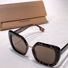 New Burberry Charlotte Sunglasses: Tortoise / Dark Havana 100% Uv Protection Solid Lenses Plastic/Metal Made In Italy Size 53mm Lens 21mm Bridge 140mm Temple Comes With Box, Case, Cleaning Cloth And Burberry Booklet Rose Gold Sunglasses, Reading Sunglasses, Burberry Sunglasses, Brown Cat, Burberry Accessories, Tortoise Sunglasses, Burberry Women, Unisex Sunglasses, Grey Women