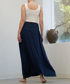 Same construction as our yoga jogger waist., Maxi skirt with pockets., Must have item., Flared bottom , Banded waist.INCHES SMALL MEDIUM LARGELENGTH 39 39 1/2 40 WAIST 25 27 29 Made In: MADE IN USAFabric Contents: 95% Organic Bamboo, 5% SpandexCare Instructions: machine washSize Measurement (inch): S: 25.0 (Waist), null (Hips), null (Length) M: 27.0 (Waist), null (Hips), null (Length) L: 29.0 (Waist), null (Hips), null (Length) Casual Long Skirt With Banded Waist, Versatile Long Skirt With Relaxed Fit, Casual Yoga Skirt With 4-way Stretch, Maxi Skirt With Pockets, Skirt With Pockets, Skirts With Pockets, Sweater Skirt, Denim Dress, Jumpsuit Dress