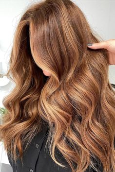 Summer Copper Hair, Honey Brown Hair Color, Copper Brown Hair, Copper Hair Color Ideas, Light Auburn Hair, Copper Blonde Hair, Amber Hair, Rambut Brunette, Red Blonde Hair