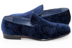 A minimalist design and sleek contours highlight this loafer's fine embroidered damask and patent-black outsole, creating a graceful accent to tuxedos or formal jackets. Velvet Loafers Mens, Dinner Jackets, Indian Shoes, Groom Shoes, Velvet Loafers, Velvet Fashion, Tuxedos, Gym Shoes, Blue Velvet