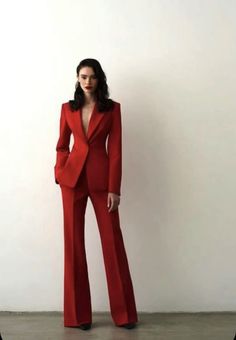 Md Suits, Aesthetic Note, Grad Outfits, Grad Photography, Woman Suit, Jumpsuit Outfits, Note Template, Celebrities Fashion