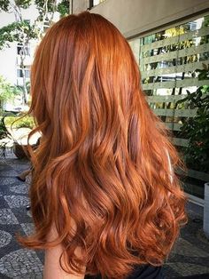 Shiny Copper Hair, Arctic Fox Copper Hair, Different Types Of Ginger Hair, Ginger Hair Ideas Colour, Rusty Copper Hair, Orange Hair With Dark Roots, Red Head Hair Color Ideas, Red Head Hairstyles, Warm Ginger Hair