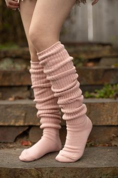 Casual Comfortable Thigh High Socks, Fall Season Pink Stretch Knee-high Socks, Trendy Thick Knee-high Socks, Comfortable Pink Knee-high Socks, Cozy One Size Mid-calf Socks, Comfortable Knee-high Pink Socks, Cute Knee-high Stretch Socks, Cute Stretch Knee-high Socks, Soft Trendy Socks For Fall