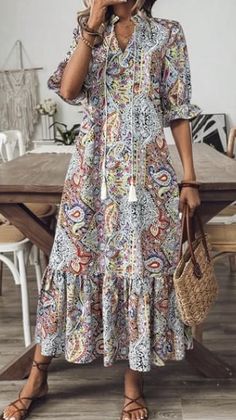 Dirndl Outfit, Feminine Casual, Bandeau Tops, Paisley Print Dress, Mini Robes, Flounce Sleeve, Midi Dress With Sleeves, Boho Casual, Dress Robes